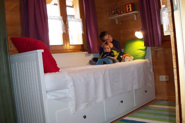 Ausziehbares Doppelbett (0,80 x 2 m)